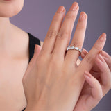 Éternelle Pear Diamond Band.
