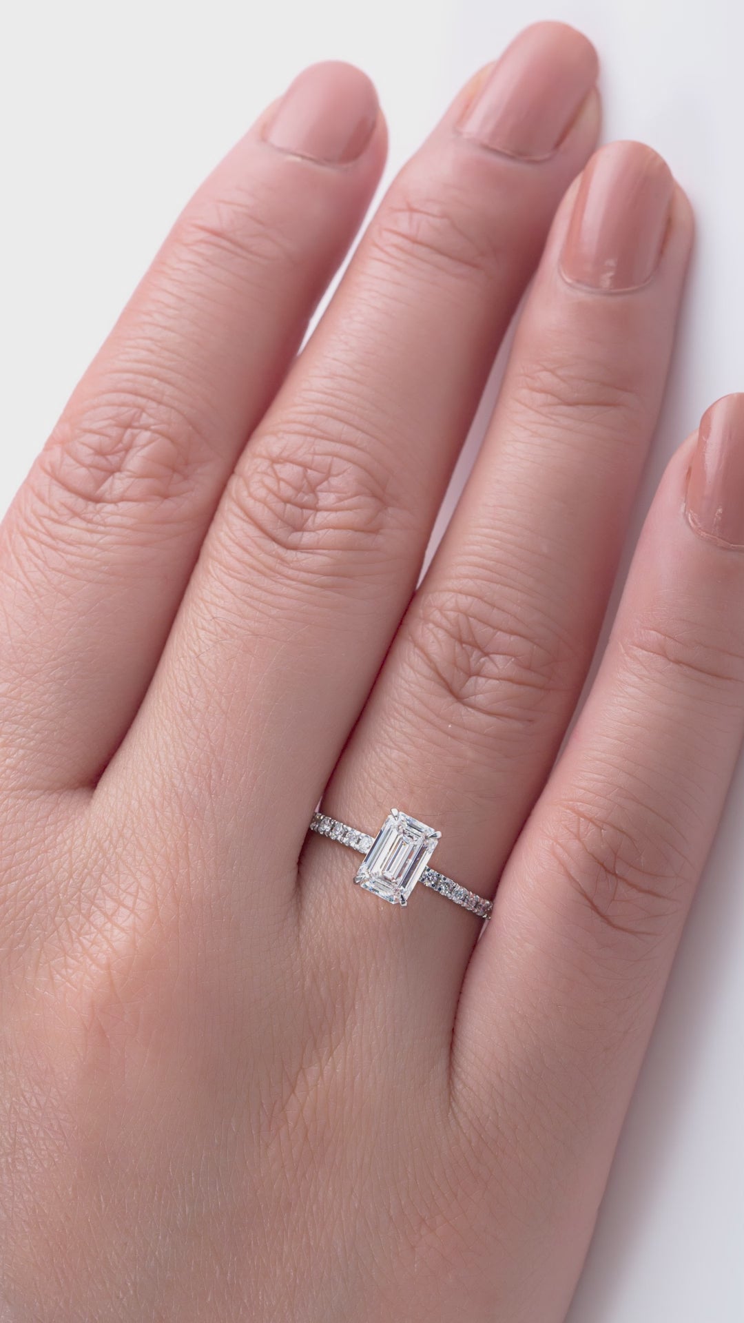 Emerald-Cut Diamond Engagement Ring / D VVS2 / IGI certified / Lab Grown Diamond Ring / Eternity Timeless Ring / Anniversary, Proposal Ring